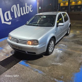 Volkswagen Golf 2002