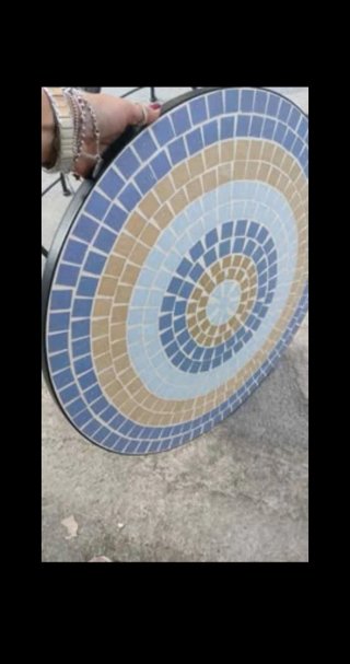 Set tavolo e 2 sedie ferro battuto e mosaico