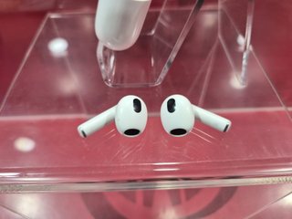 Auriculares Apple Airpods 3 Generacion Buen estado