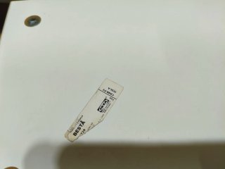Vitrina Besta Blanca y Cristal