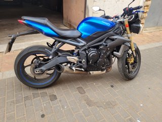 Triumph Street triple 675 ABS 2014 95cv (A2)