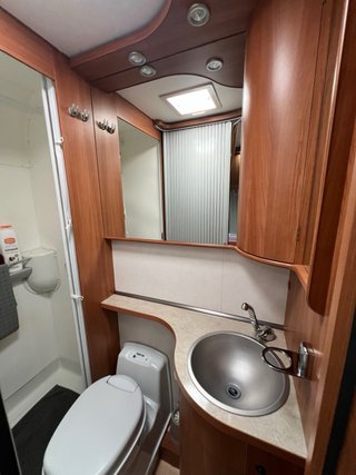 Autocaravana Eriba Car (Hymer) 140cv 66.000km