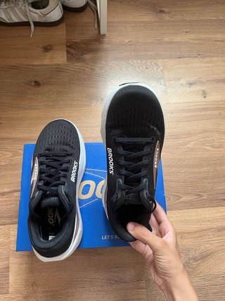 Zapatillas Brooks Ghost 3 Negro/Dorado