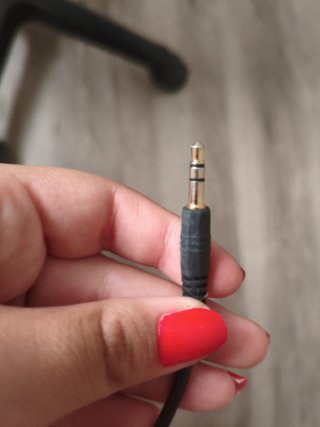 Cascos Pokémon con cable