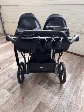 Cochecito Doble Thule Negro