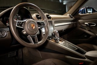 Porsche Cayman pdk 2024
