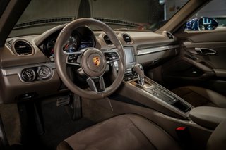 Porsche Cayman pdk 2024