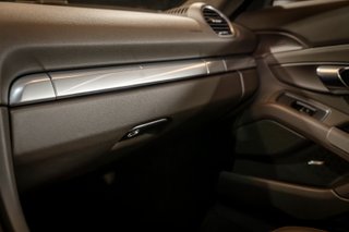 Porsche Cayman pdk 2024
