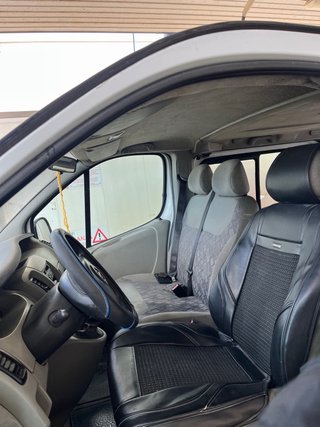 Opel Vivaro 2005