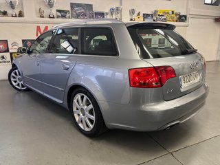 Audi A4 2.0 TDi 140 c.v Aut. S-Line