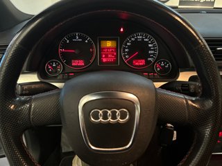 Audi A4 2.0 TDi 140 c.v Aut. S-Line