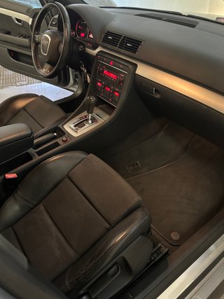 Audi A4 2.0 TDi 140 c.v Aut. S-Line