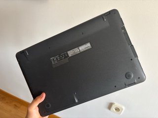 Ordenador portátil Asus negro/gris