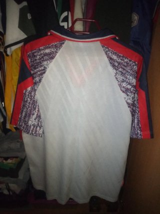 Camiseta de fútbol Umbro retro talla XL