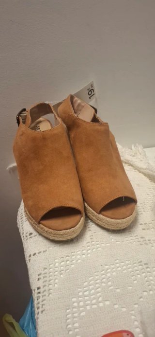 Zapatos esparto
