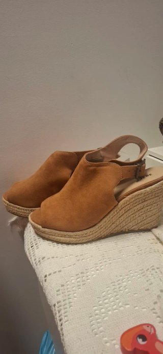 Zapatos esparto