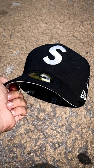 Gorra Supreme x New era
