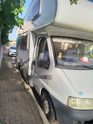 Autocaravana ELNAGH 2005 6 plazas viajar.