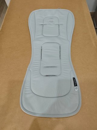 Colchoneta integral reversible Bugaboo Misty Grey
