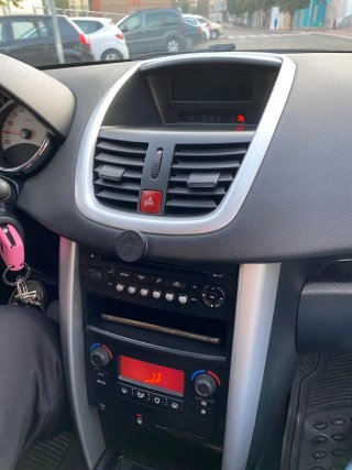 Peugeot 207 2010