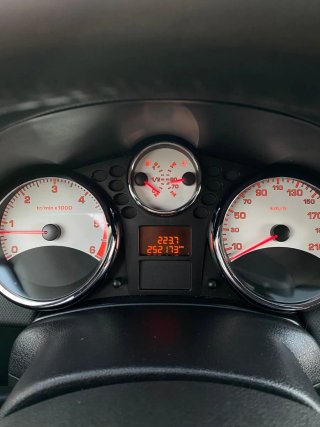 Peugeot 207 2010