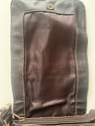 Bolso bandolera de piel marrón
