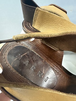 Sandalias Marni Beige y Marrón