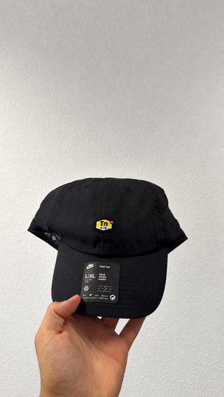 Gorra Nike TN Air Negra Talla L/XL.