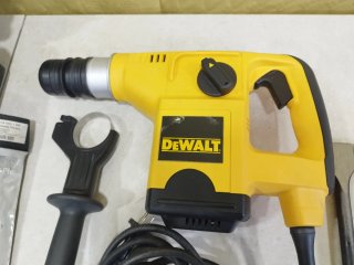 Martillo Perforador DeWALT DW570 900 w Profesional
