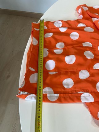 204.-Falda volantes naranja lunares blancos