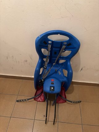 Silla niño bici 30€ cada una