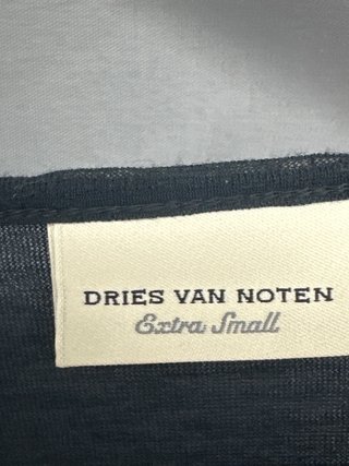 Dries Van Noten Blusa Negra Manga Campana