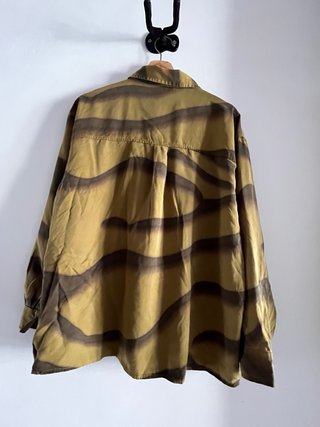 Camisa Parfois verde y marrón
