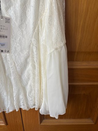 Falda Zara encaje blanco