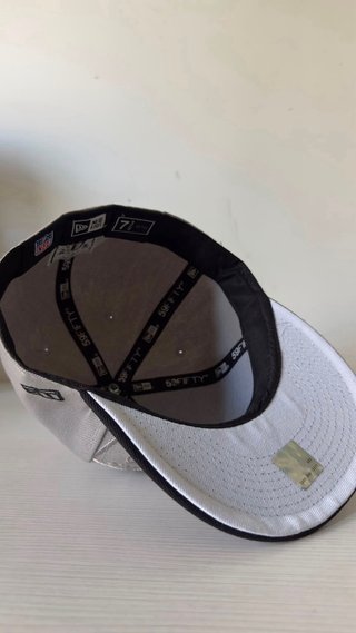 Cappello New Era 59FIFTY Raiders Grigio