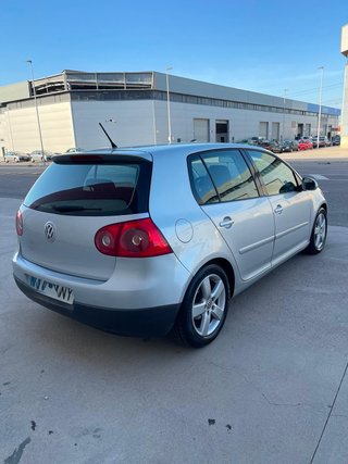 Volkswagen Golf 2007