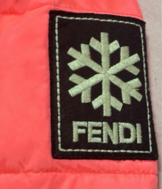 Plumífero Fendi Rosa talla 42 italiana 38 española