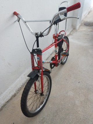 Bicicleta BMX Bicicross BH Roja