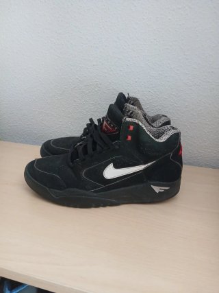 Nike Air Flight Lite Mid Negras