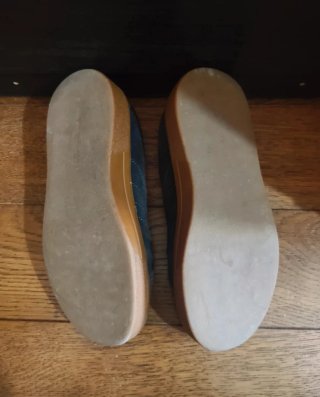 Zapatillas Zara grises y marrones