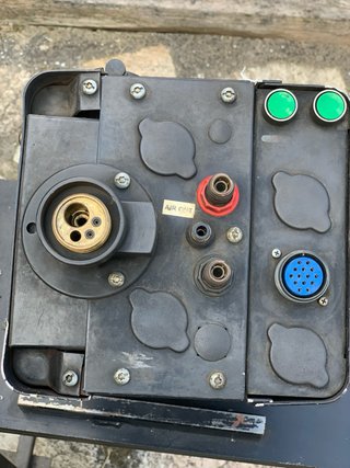 Devanadora Fronius para robot