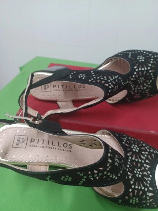 Sandalias Pitillos Negras