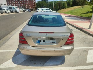 Mercedes-Benz Classe E (214) 2003