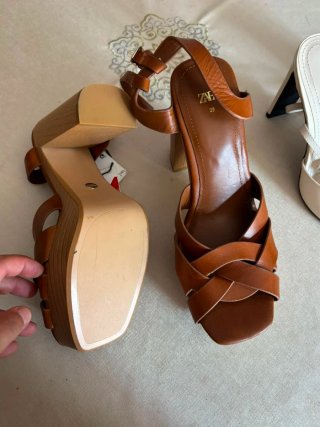 Tacones Zara Piel Marrón Talla 39
