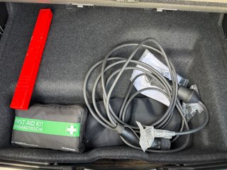 Volvo C40 Recharge Twin Eléctrico Ultimate AT AWD