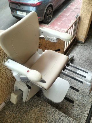 Silla eléctrica salvaescaleras