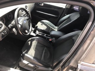 Ford Focus 2005 PARA PIEZAS