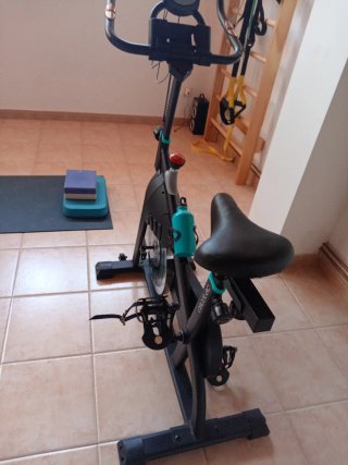 Bicicleta Estática Negra