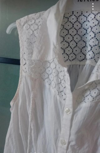 Blusa Jennyfer Blanca Talla42 Alt.63 Del hombro37