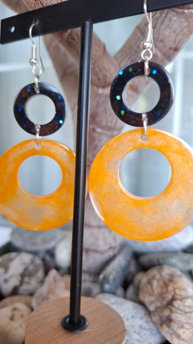 Pendientes artesanales ámbar y negro